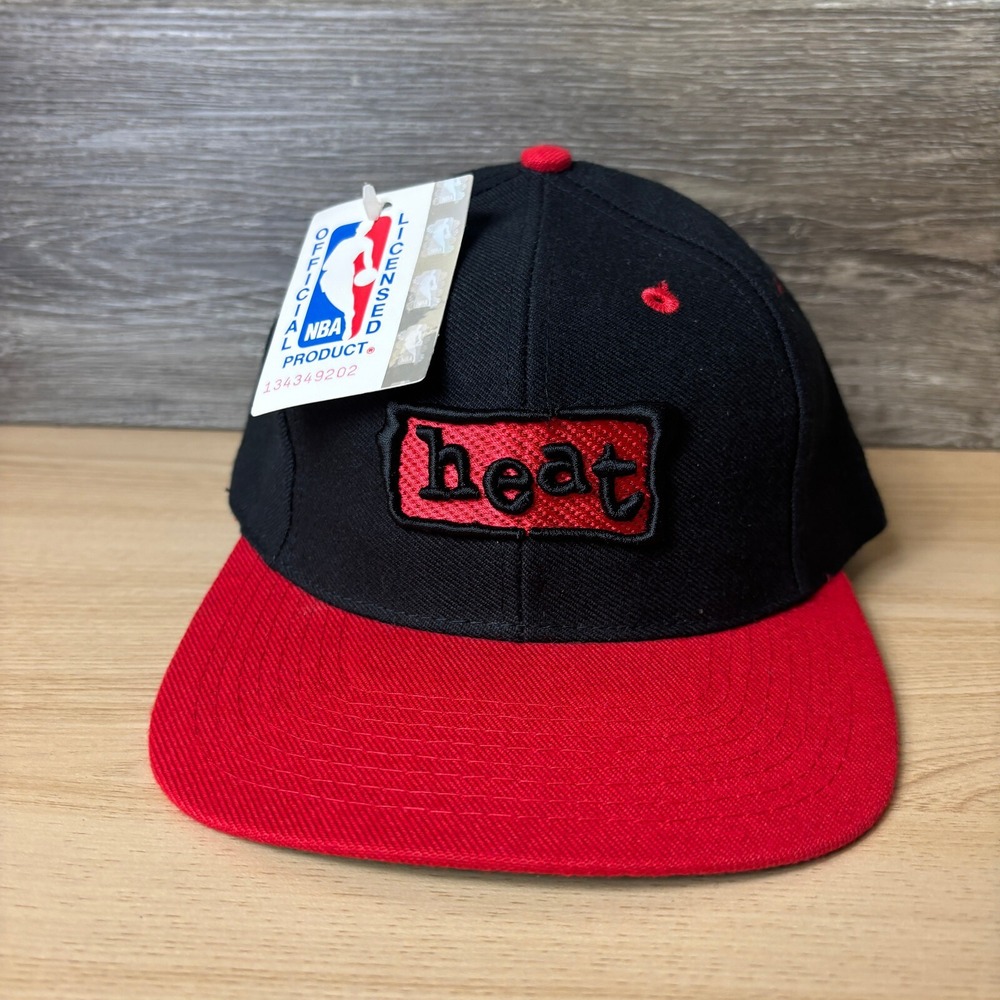 Vintage Miami Heat Hat Cap Snapback Black Red Wool Blend NBA Basketball NWT